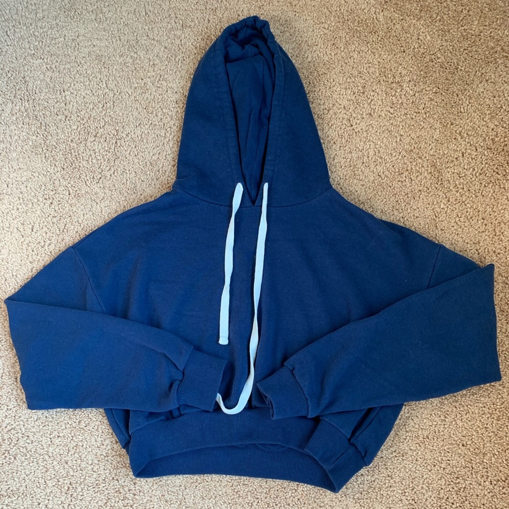 Cropped sweatshirt
